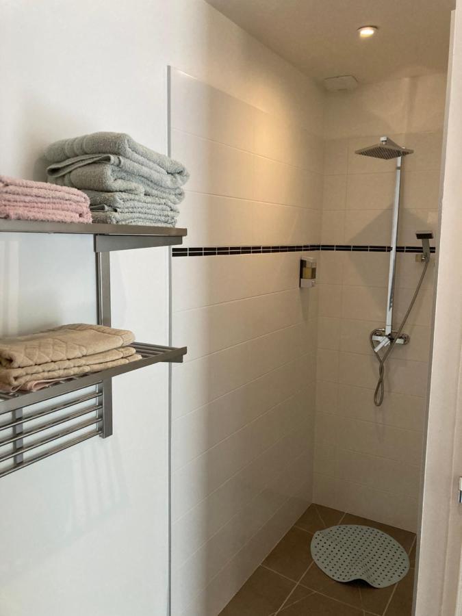 Chambres D'Hotes Maison Gille นุย-แซ็ง-ฌอร์ฌ ภายนอก รูปภาพ